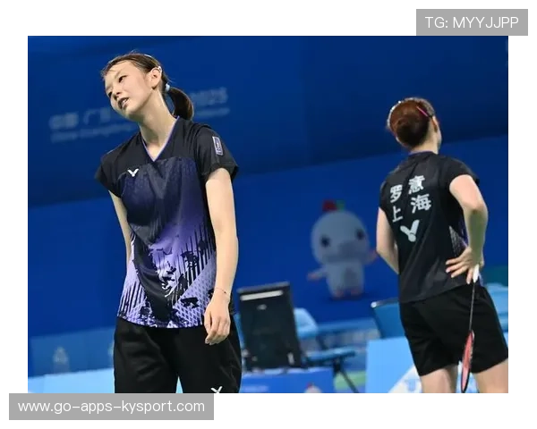 新闻中心女队羽毛球最新战况，女羽毛球中国