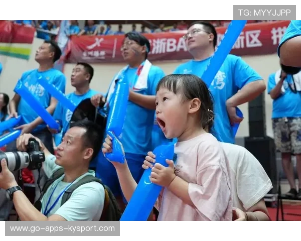 俱乐部举办家庭观赛日 吸引更多亲子观众，俱乐部举办家庭观赛日 吸引更多亲子观众吗