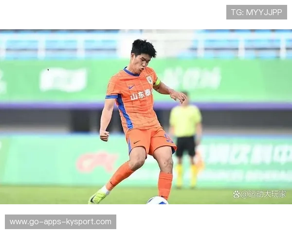 彭啸对抗中不失位置，彭啸是谁演的