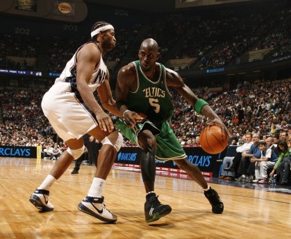 开云中国大陆-上海申花防守漏洞频现，1-3败给柔佛新山，上海申花对战